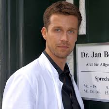 wayne-carpendale-spielte-fuenf-jahre-lang-dr-<b>jan</b>-<b>bergmann</b>-in-der-landarzt-.jpg - wayne-carpendale-spielte-fuenf-jahre-lang-dr-jan-bergmann-in-der-landarzt-