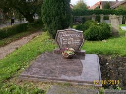 Grab von Jan Fresemann (22.09.1917-23.10.2004), Friedhof Driever - dr028