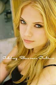 Eda Ece Ashley benson BENZIYORLAMI  Images?q=tbn:ANd9GcSU3TAhCyaHUxwarTKZHg90IRJgWffbWsHJfdn2otZLbumnELJDxQ