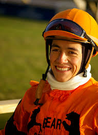 It was a fun homecoming of sort for jockey LUIS CONTRERAS, Woodbine&#39;s leading rider of 2011 as he won 2 stakes races, was 2nd in 2 more and won another race ... - dec6luis