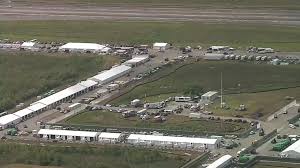 Debbie Wasserman Schultz and the Migrant Detention Site