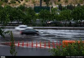 نتیجه تصویری برای طوفان تهران را درنوردید