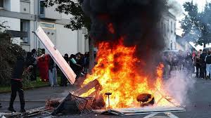 High school students in Paris' deprived suburbs spark national protest movement - Macon Telegraph