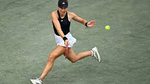 Wise Approach Teen Phenom Iva Jovic Shows Maturity Beyond Her Years