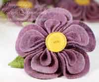 Résultat de recherche d'images pour "3-D fabric flowers quilt patterns"