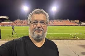 Luto no Esporte: Morre Acaz Fellegger, Pioneiro do Sportv, aos 59! - Imagen ilustrativa del artículo