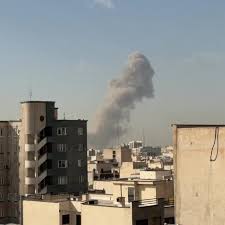 Live Updates: U.S. and Israel Conduct Strikes on Iran