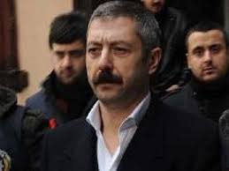Sedat Şahin gözaltına alındı. 10.02.2012 19:24:05. 0 Yorum. 1645 kez okundu. Suç örgütü lideri olmaktan yargılandığı davada bir yıl önce tahliye kararı ... - 24755