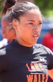 Octavious Freeman is one of the greatest high school sprinters of all-time. She has only lost once at 100 meters in Florida duing her four year high school ... - freeman-flrelays