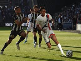 France_League_One_Soccer_47836