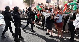 Vingegaard dominiert Vuelta: Klettersieg und Proteste überschatten Finale - Imagen principal del artículo