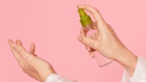 Anvisa manda apreender body splash e outros cosméticos queridinhos das mulheres em todo o Brasil