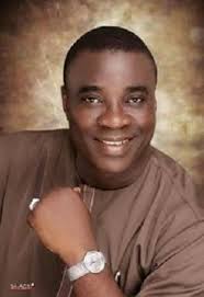 Years after keeping slient over the paternity of her son, sultry actress, Bisola Badmus has revealed that Fuji king — Wasiu Ayinde Marshal is indeed the ... - 2-3