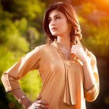 Résultat de recherche d'images pour "fashion girl stylish"