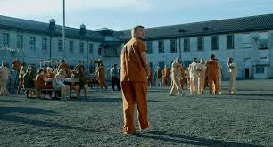 Apenas 8 episódios e em primeiro lugar em 75 países: nova minissérie da Netflix tem astro do maior filme de ficção científica da história