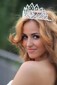 2013 | Miss Turkey | Final 31/05 Images?q=tbn:ANd9GcSVui1FBc5asnMaeG6C-9dXItZ42yCaQ8Q1W34ZHgkUVz60q39cgw