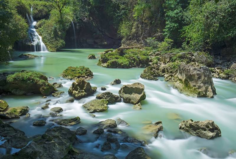 Semuc Champey Natural Monument