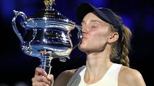 Rybakina vira no fim, dá o troco em Sabalenka e conquista o Australian Open