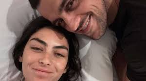 Grave? Esposa de Felipe Simas é internada às pressas e passa por cirurgia: 'Dor'