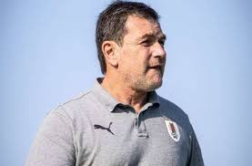 Dirigente do Uruguai nega rebelião de jogadores e fala sobre o futuro de Bielsa