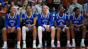 Kentucky vs South Carolina live blog: Score updates and highlights