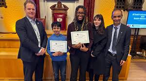 Peterborough prepara elecciones para los Diputados Juveniles de la Ciudad