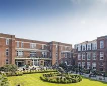 Image of Regent's University London campus