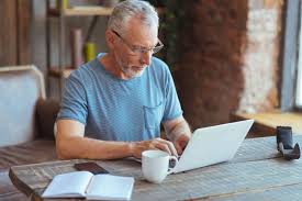 Social Security at 62: Why Over a Quarter of Americans Claim Early and Its Impact on Benefits