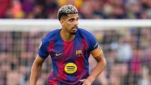 Liverpool transfers: Ronald Araujo close to season-long loan from Barcelona