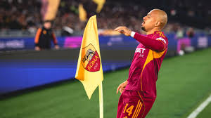 Malen schittert met hattrick bij AS Roma en zet goede vorm door