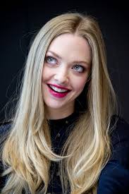 Amanda Seyfried At Les Miserables Photocall At The Mandarin Hotel In New York. Is this Les Misérables the Actor? Share your thoughts on this image? - amanda-seyfried-at-les-miserables-photocall-at-the-mandarin-hotel-in-new-york-336093592