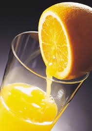 عصير البرتقال والليمون= وداعا للتجاعيد Images?q=tbn:ANd9GcSXBglUDXcUgXOLlMig7AKTk1D7suGe7rGyAW_6DpFPIqUZP5gRcg