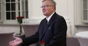 Emerytura prezydencka nie wystarcza. Komorowski mówi, co dziś robi