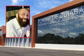 Professor de direito da UFMT é condenado por perseguir a ex-esposa