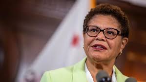 Karen Bass Trails LA Mayoral Competitors in 2026 Campaign Fundraising
