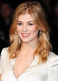 Bond actress Rosamund Pike is expecting her first child with boyfriend Robie Uniacke, who is not only 16 years her senior, but was twice ... - 712_bond-actress-rosamund-pike