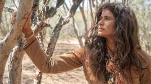 Isadora Cruz fala sobre experiência sobrenatural e cita 'espíritos'