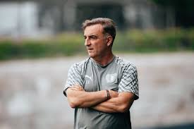 Carvalhal quer retomar evolução do Famalicão após pausa negativa