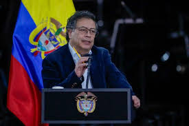 Gustavo Petro dice que quiere mantener el comercio con Ecuador