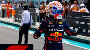 Formula 1 Miami Grand Prix live updates, results: Piastri takes lead from Verstappen