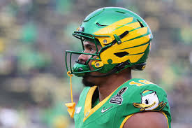 Kenyon Sadiq's NFL Combine Performance: A Potential First-Round Pick?