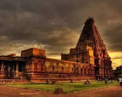 Image of Brihadheeswarar Temple, Thanjavur