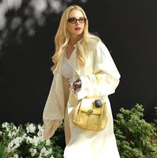 Lindsay Lohan Shows Us How to Style Two Trendy Bottoms on the Set of “Count My Lies”