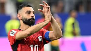 هل حسم محمد صلاح وجهته؟ تحرك جديد يقربه من مفاجأة كبرى