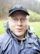 Dr. Wilfried Rosendahl; Foto: M. Rahnefeld. BLAUBEUREN Blaubeuren (Alb-Dobnau-Kreis) sollte den Mythos des Blauhöhlensystems pflegen und Besuchern nur einen ... - Rosendahl2