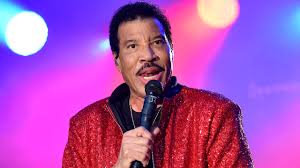 Lionel Richie's Advice: Engage with Fans or Face the Consequences