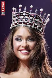 Re: Irina Zhuravskaya - Miss World TOP 15 Semi-finalist - 2pyqs6o