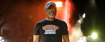 American Songwriter - News update