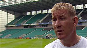 Former Hibernian striker Keith Wright. Please turn on JavaScript. Media requires JavaScript to play. - _45993843_keith_wright_512