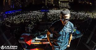 Hasil gambar untuk dj snake
